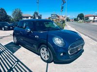 Usata Mini One D Business 95 CV (69 kW) 2015 Blu Utilitaria