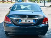 Usata Mercedes C180 Exclusive 116 CV (85 kW) 2015 Grigio Berlina