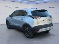 Usata Opel Crossland Elegance 110 CV (80 kW) 2023 Kristal silver [m0zr]  metall SUV