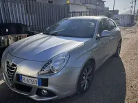 Usata Alfa Romeo Giulietta Exclusive 105 CV (77 kW) 2015 Nero Utilitaria