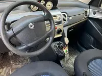 Usata Lancia Ypsilon 60 CV (44 kW) 2010 Bluazzurro Utilitaria