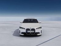 Usata BMW i4 Comfort Edition 142 kW (194 CV) 2025 Mineral white Berlina