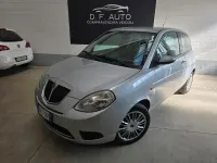 Usata Lancia Ypsilon 60 CV (44 kW) 2009 Argento Utilitaria