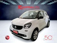 Begagnad Smart ForFour 70 HK (51 kW) 2016 Vit Halvkombi