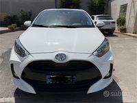 Usata Toyota Yaris 72 CV (52 kW) 2022 Bianco Utilitaria