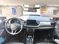 Usata Kia Stonic Turbo 100 CV (73 kW) 2023 Blu SUV