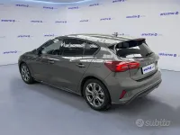 Usata Ford Focus ST-Line 125 CV (91 kW) 2025 Magnetic grey [73b]  metalliz Berlina