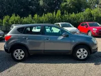 Usata Nissan Qashqai Acenta 106 CV (77 kW) 2010 Grigio SUV