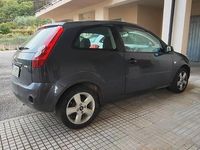 Gebraucht Ford Fiesta 69 PS (50 kW) 2007 Grau Kleinwagen