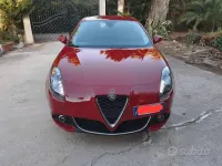 Usata Alfa Romeo Giulietta Tech Edition 120 CV (88 kW) 2019 Rosso Utilitaria