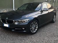 Usata BMW 325 Sport Line 224 CV (164 kW) 2015 Grigio Berlina