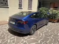 Usata Tesla Model 3 152 kW (208 CV) 2021 Blu/azzurro Berlina