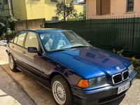 Usata BMW 318 1997 Blu Berlina