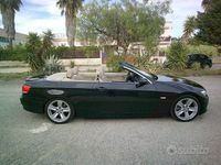 Usata BMW 325 Cabriolet 197 CV (144 kW) 2009 Nero Cabrio