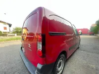 Usata Citroën Berlingo 99 CV (72 kW) 2017 Rosso Monovolume