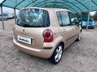 Usata Renault Modus Dynamique 82 CV (60 kW) 2005 Marrone Monovolume