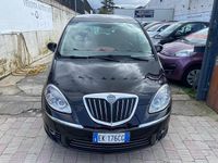 Usata Lancia Musa 95 CV (69 kW) 2011 Nero Monovolume