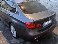 Usata BMW 320 Luxury Line 184 CV (135 kW) 2012 Grigio Berlina