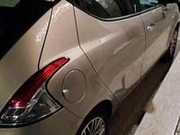 Usata Lancia Ypsilon 95 CV (69 kW) 2012 Grigio Utilitaria