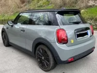 Usata Mini Cooper SE Classic 75 kW (102 CV) 2021 Grigio Utilitaria