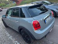 Usata Mini Cooper Seven 136 CV (100 kW) 2017 Grigio Utilitaria