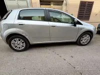 Usata Fiat Punto Pop 75 CV (55 kW) 2012 Grigio Utilitaria
