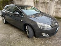 usata Opel Astra 1.4 turbo 140 cv