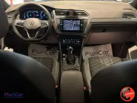 Usata VW Tiguan R-line 150 CV (110 kW) 2023 Blu/azzurro SUV