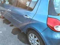Usata Renault Clio II 75 CV (55 kW) 2009 Utilitaria