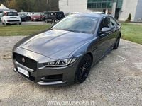 Usata Jaguar XE R-Sport 180 CV (132 kW) 2018 Grigio Berlina