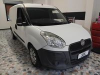 Usata Fiat Doblò 105 CV (77 kW) 2011 Bianco Monovolume