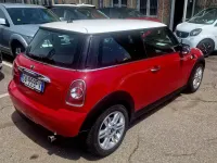 Usata Mini Cooper 122 CV (89 kW) 2011 Rosso tetto bianco Utilitaria