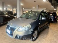 Usata Fiat Sedici 120 CV (88 kW) 2007 Oro SUV
