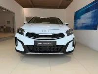 Usata Kia XCeed 136 CV (100 kW) 2022 White soul SUV