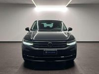Usata VW Tiguan Life 122 CV (89 kW) 2023 Grigio SUV