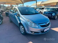 Usata Opel Corsa Cosmo 75 CV (55 kW) 2011 Grigio Utilitaria