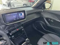 Usata Peugeot 2008 Allure 101 CV (74 kW) 2025 Blu/azzurro SUV