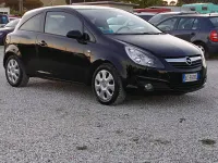 Usata Opel Corsa Edition 95 CV (69 kW) 2010 Nero Utilitaria