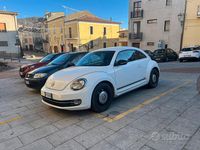 Usata VW Beetle 110 CV (80 kW) 2014 Bianco Utilitaria