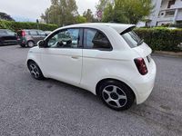 Usata Fiat 500e Passion 86 kW (118 CV) 2021 Bianco Cabrio