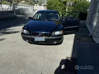Usata Volvo S60 170 CV (125 kW) 2004 Blu Berlina