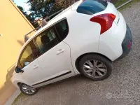 Usata Peugeot 3008 112 CV (82 kW) 2011 Bianco Station wagon