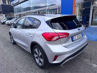 Usata Ford Focus Active 120 CV (88 kW) 2021 Argento Berlina