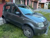 Usata Fiat Panda 4x4 Climbing 69 CV (50 kW) 2011 Utilitaria