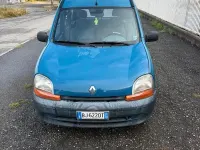 Usata Renault Kangoo 75 CV (55 kW) 2002 Verde Monovolume