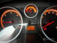 Usata Opel Corsa 69 CV (50 kW) 2008 Grigio Utilitaria