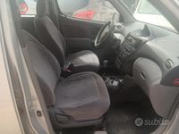 usata Toyota Yaris Verso Verso 1.3i 16V cat Luna