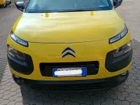 Usata Citroën C4 Shine 99 CV (72 kW) 2016 Giallo Berlina