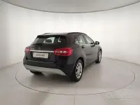 Usata Mercedes GLA180 Executive 122 CV (89 kW) 2015 Nero SUV