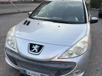 Usata Peugeot 206 60 CV (44 kW) 2012 Berlina